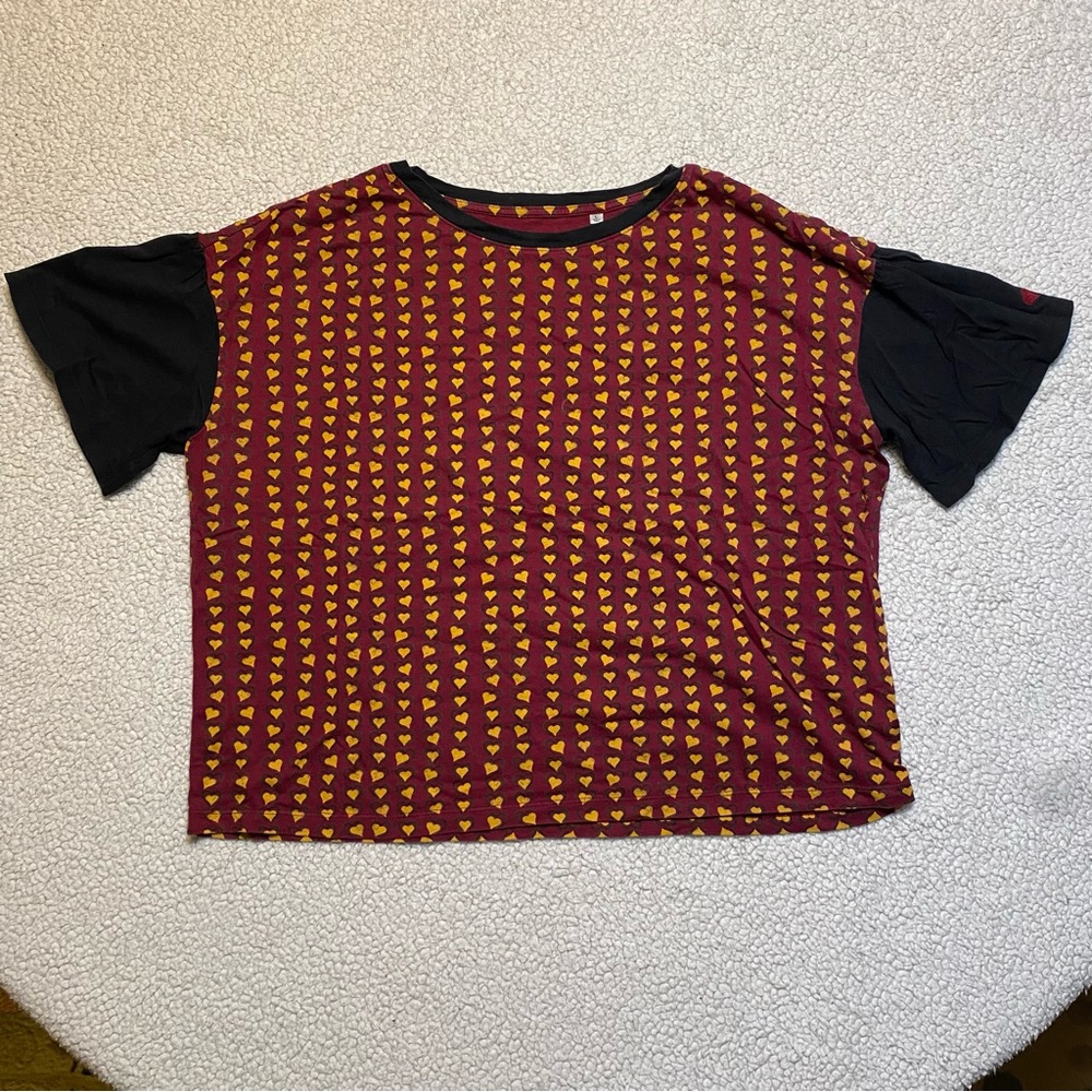 Uniqlo x Disney Alice in Wonderland Collab Heart Pattern Women's Tee - L